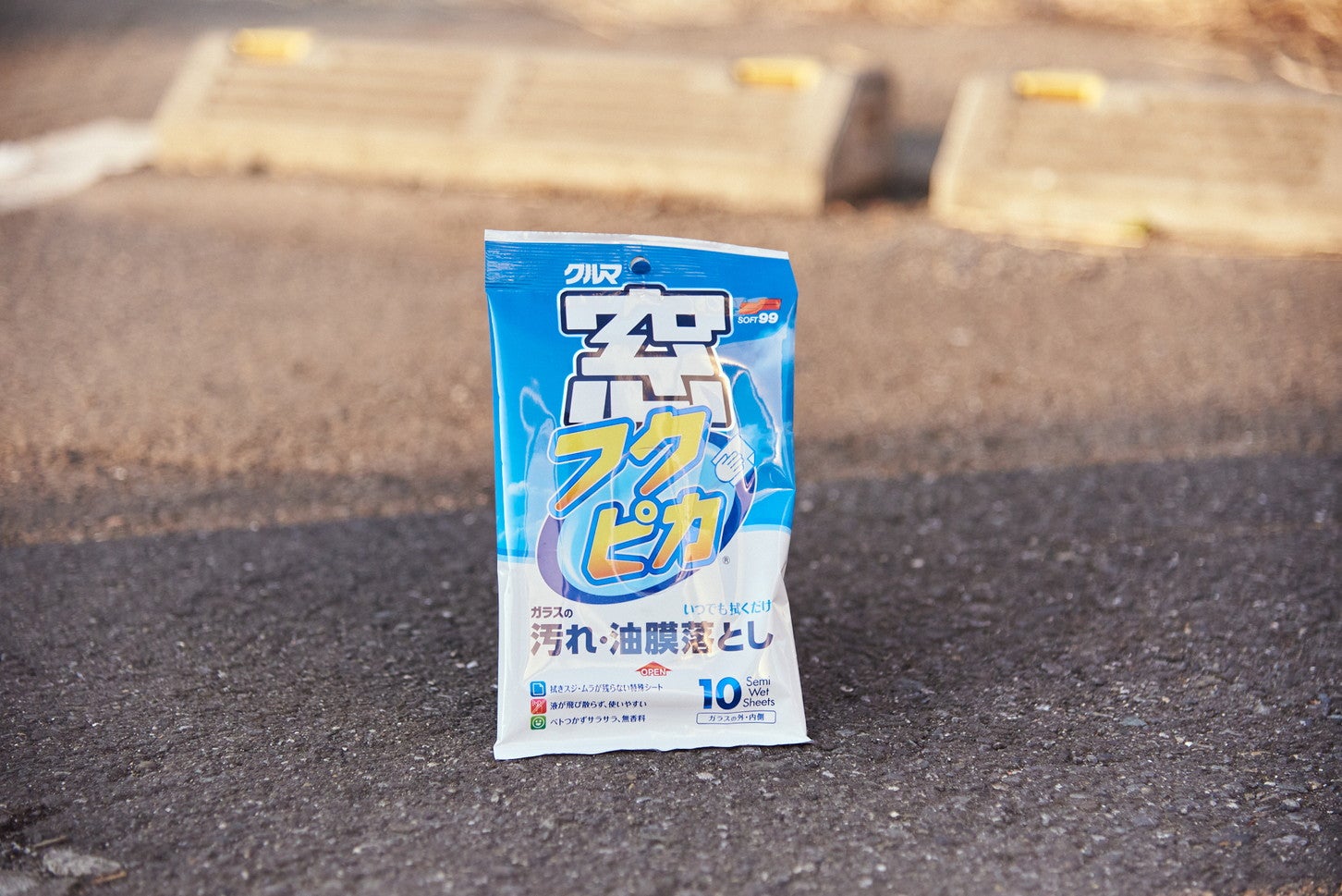 窓フクピカ 10枚入り　398円（税込）