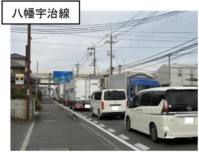 木津川の影響で、東西方向の交通は各地でボトルネック混雑となっている