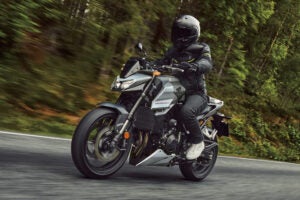 ホンダCB750ホーネットE-クラッチ｜Honda CB750 Hornet E-Clutch