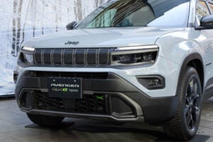 ジープ・アベンジャー4xeハイブリッド・アップランド｜Jeep Avenger 4xe Hybrid Upland