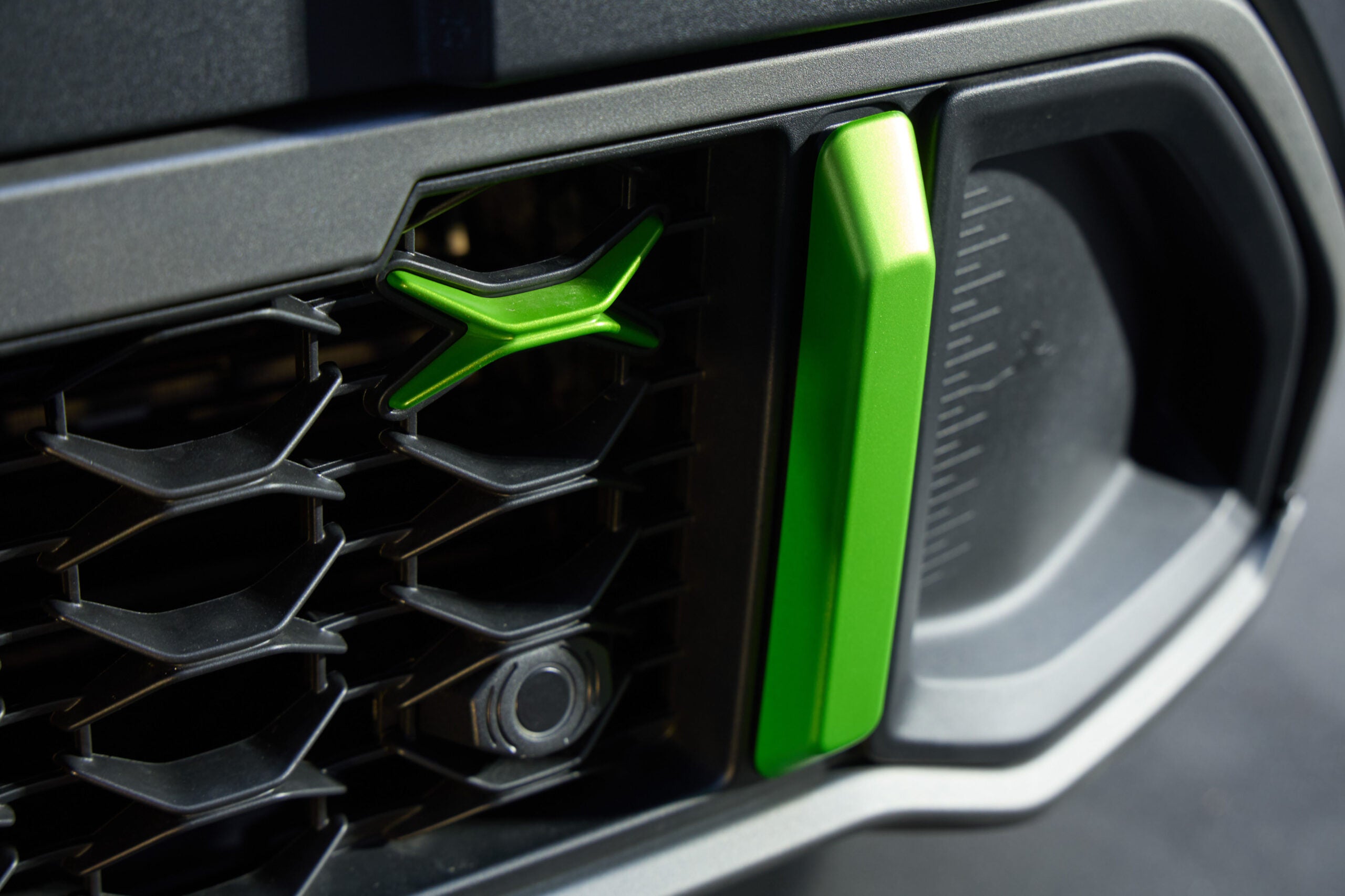 ジープ・アベンジャー4xeハイブリッド・ローンチエディション｜Jeep Avenger 4ex Hybrid Launch Edition