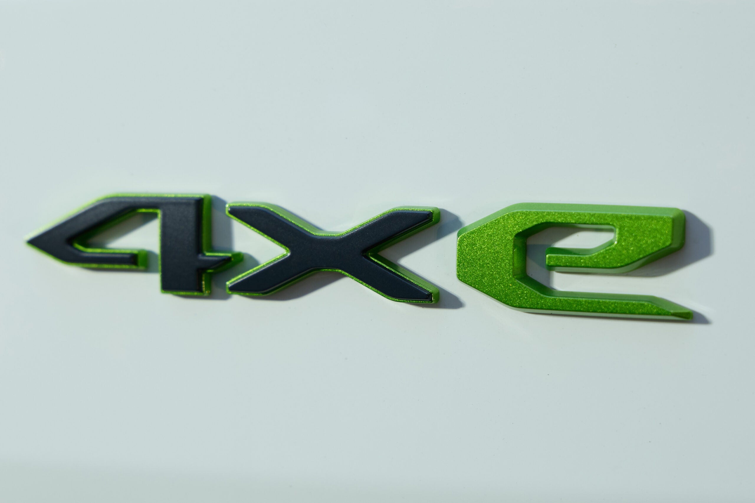 ジープ・アベンジャー4xeハイブリッド・ローンチエディション｜Jeep Avenger 4ex Hybrid Launch Edition