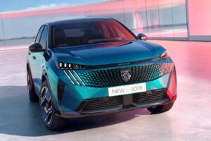プジョーE-3008 GTアルカンターラパッケージ｜Peugeot E-3008 GT Alcantara Package