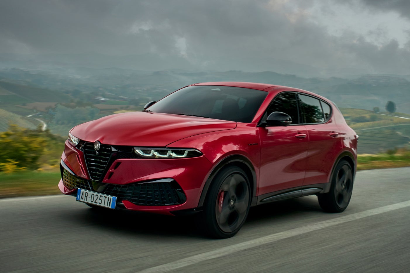 アルファロメオ・トナーレ イブリダ ヴェローチェ｜Alfa Romeo Tonale Ibrida Veloce