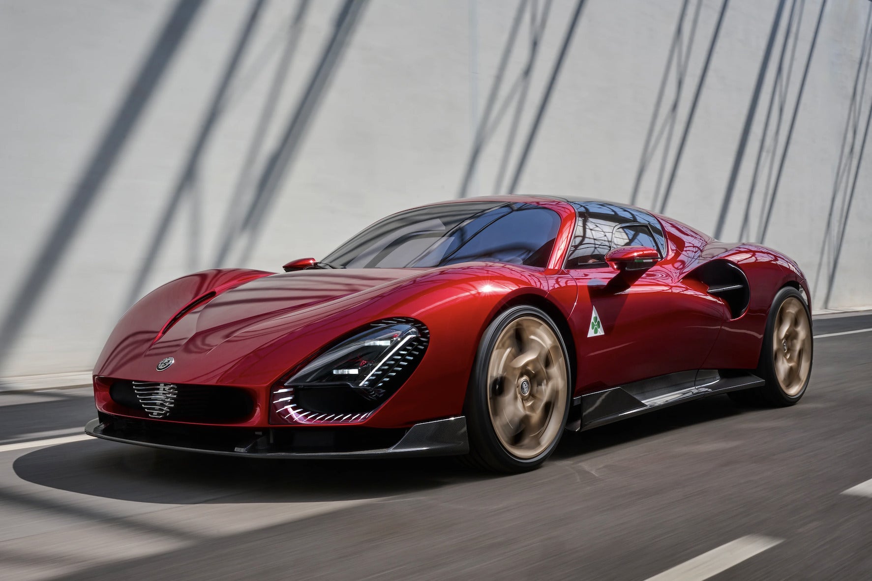 アルファロメオ33ストラダーレ｜Alfa Romeo 33 Stradale