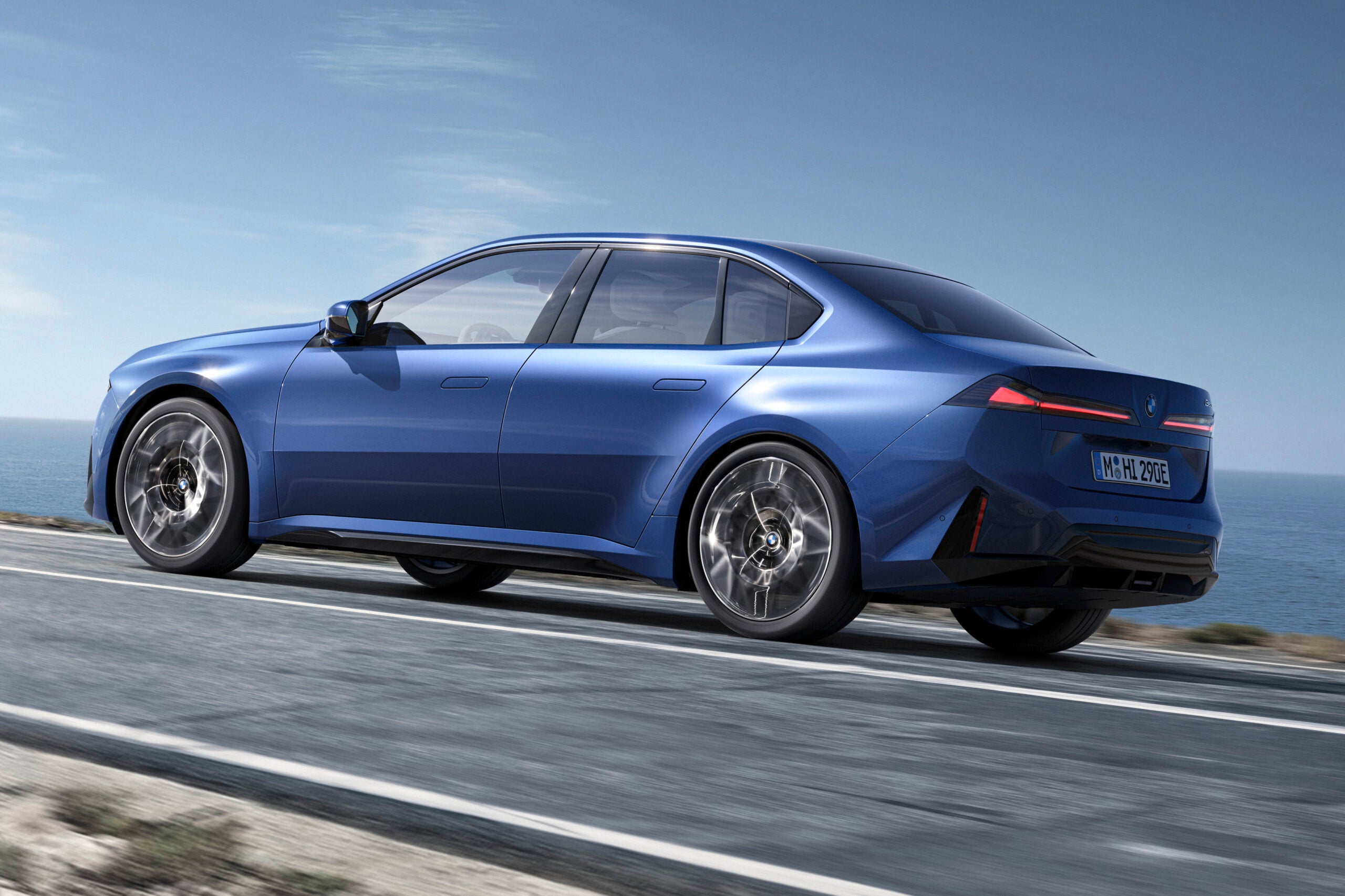 BMW i3 50 xDriveセダン｜BMW i3 50 xDrive Sedan