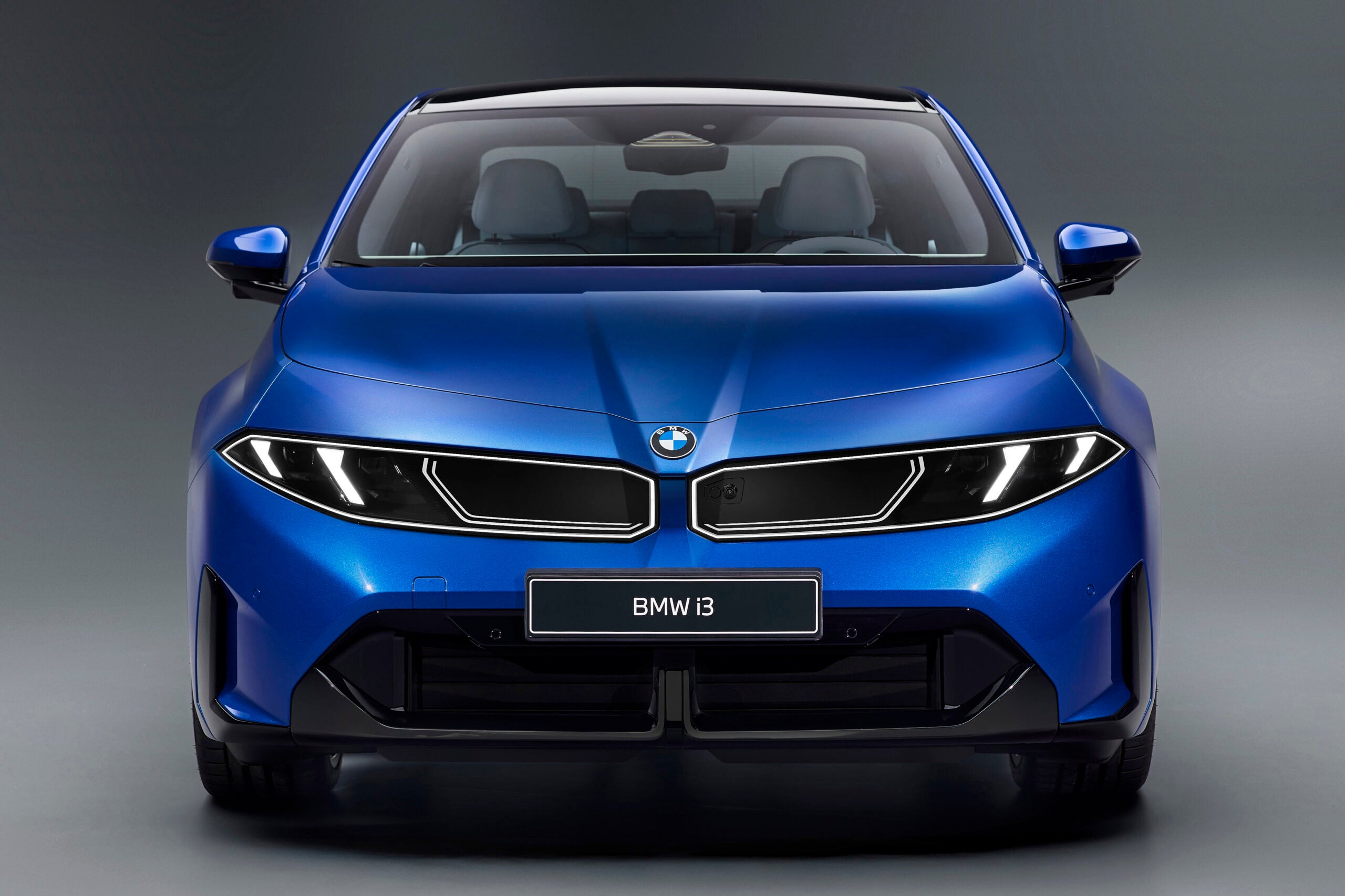 BMW i3 50 xDriveセダン｜BMW i3 50 xDrive Sedan