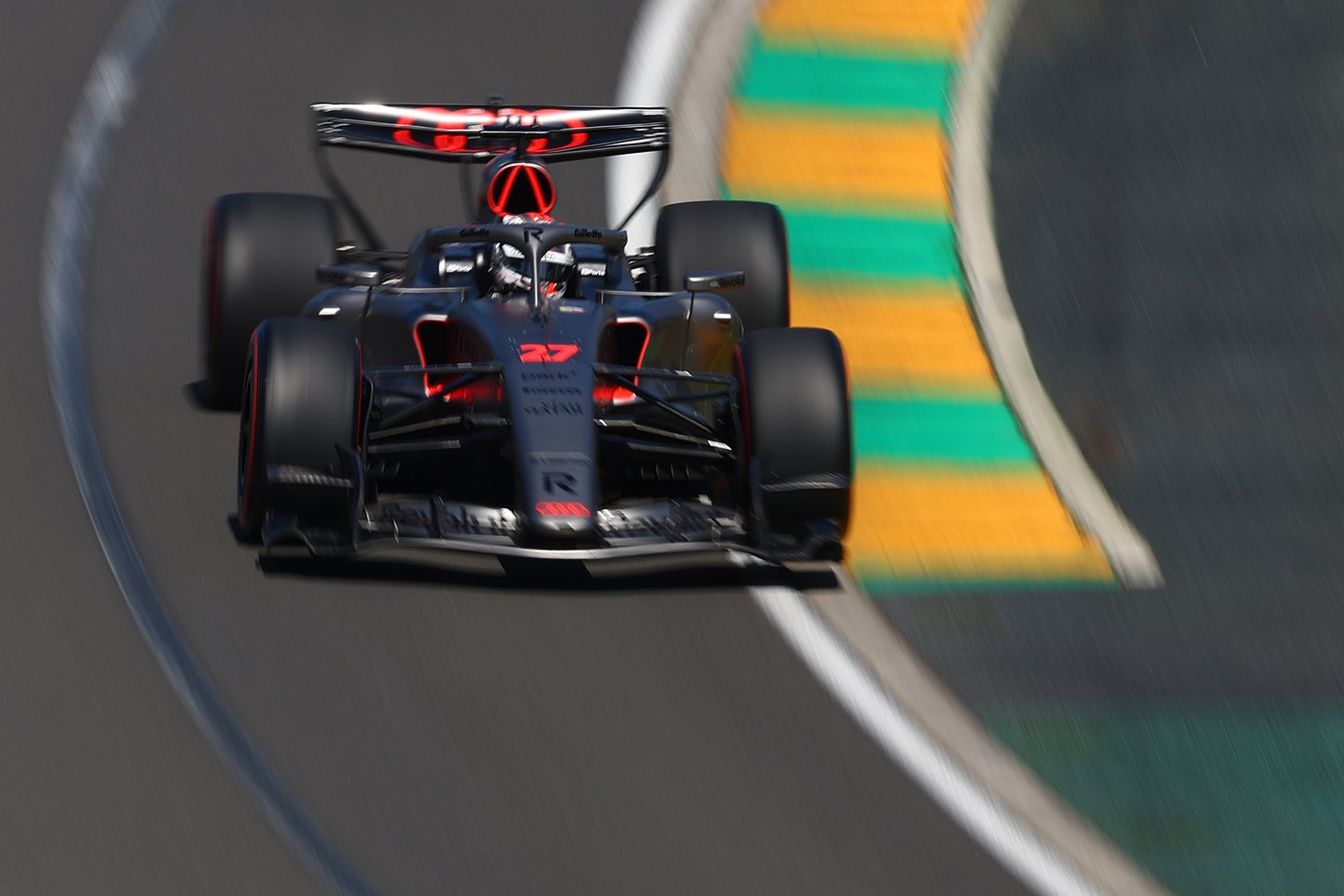 アウディ・レボリュートF1チーム｜Audi Revolut F1 Team