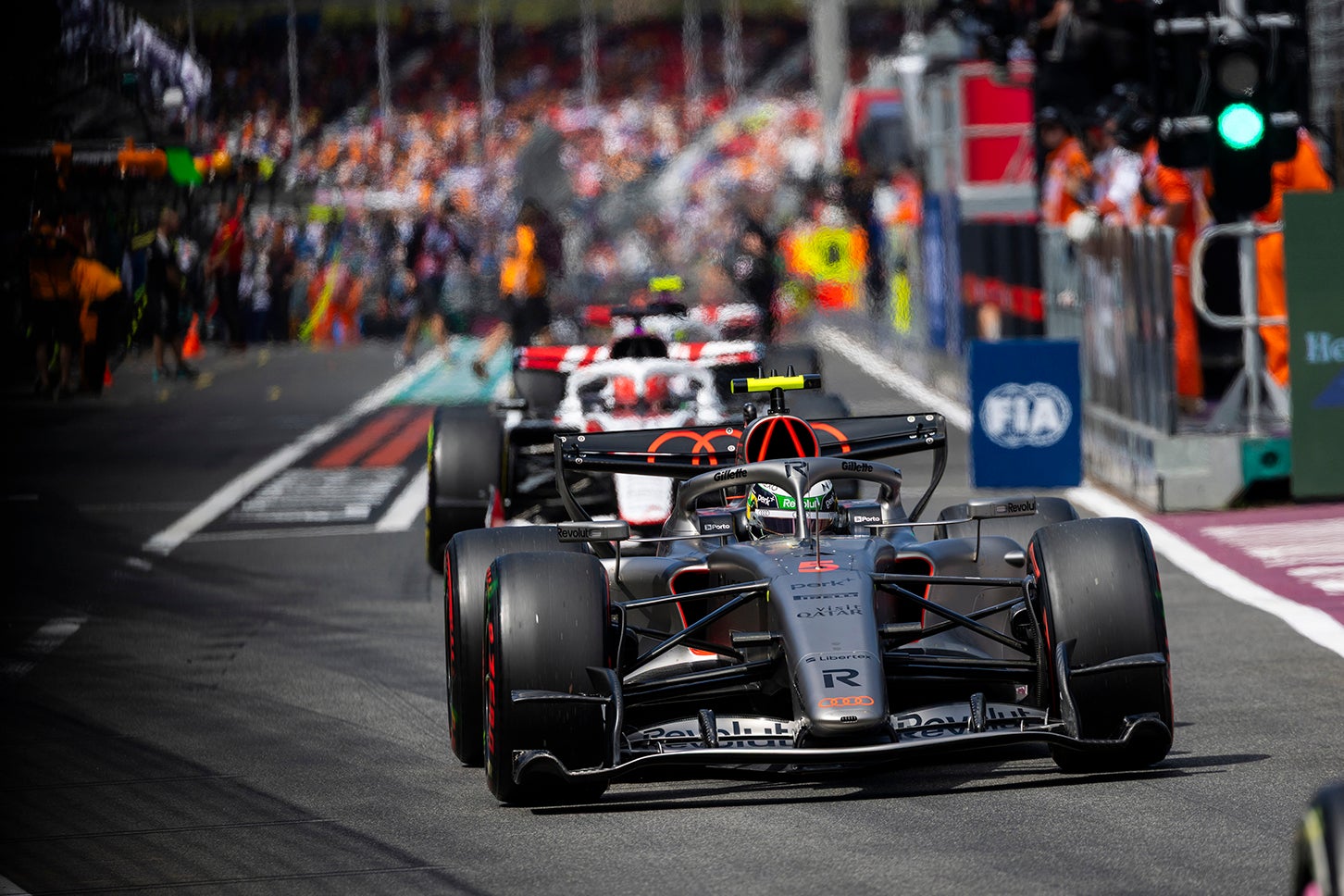 アウディ・レボリュートF1チーム｜Audi Revolut F1 Team