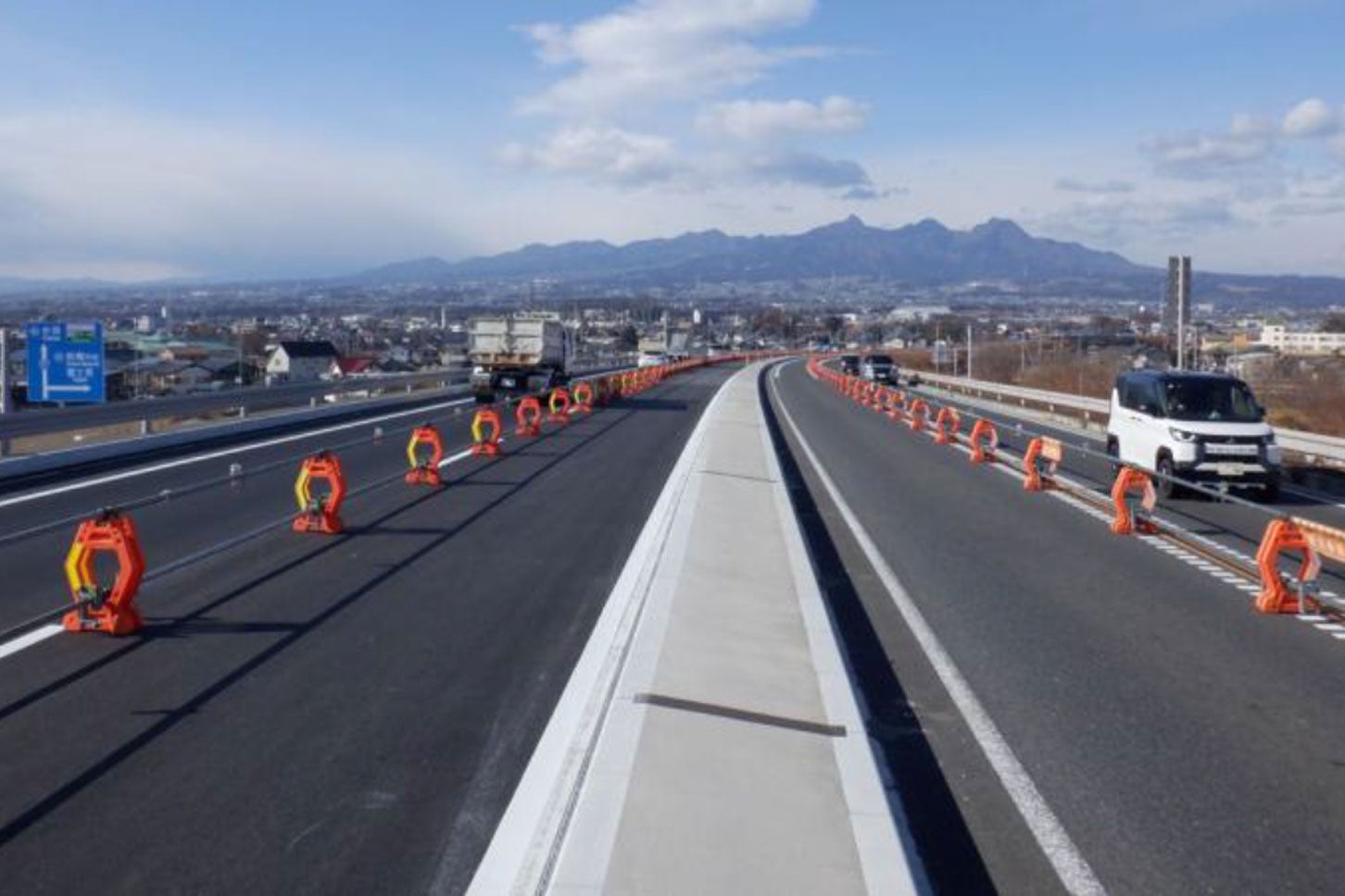 2026年3月19日に4車線化した上武道路（前橋市上細井町～前橋市川端町）。