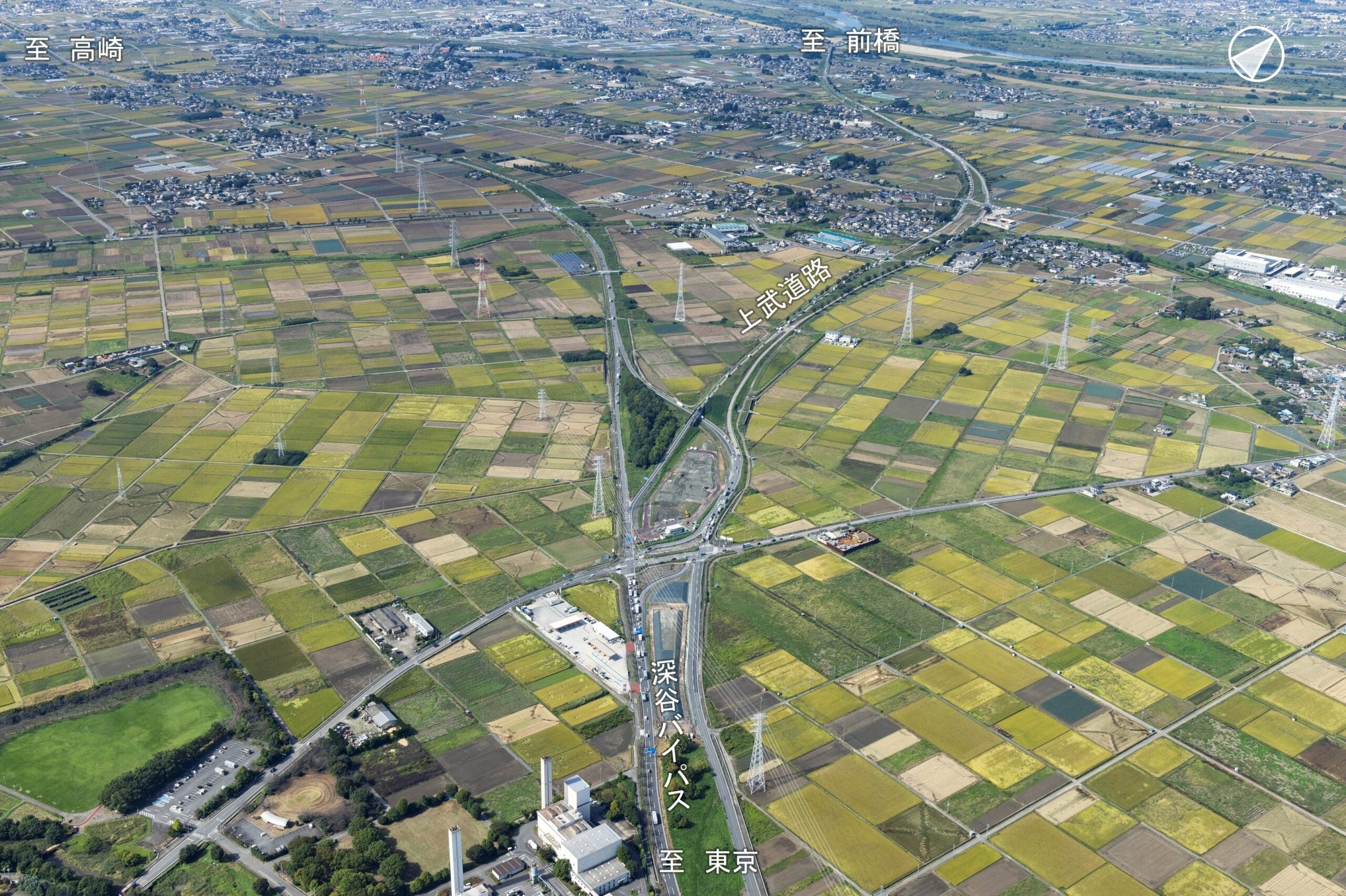 上武道路（熊谷市西別府付近）。2024年10月撮影。