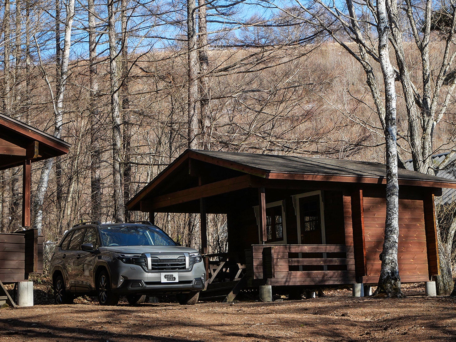 無事にキャンプ場に到着しました。コテージ横に愛車のフォレスターを停めて記念撮影!