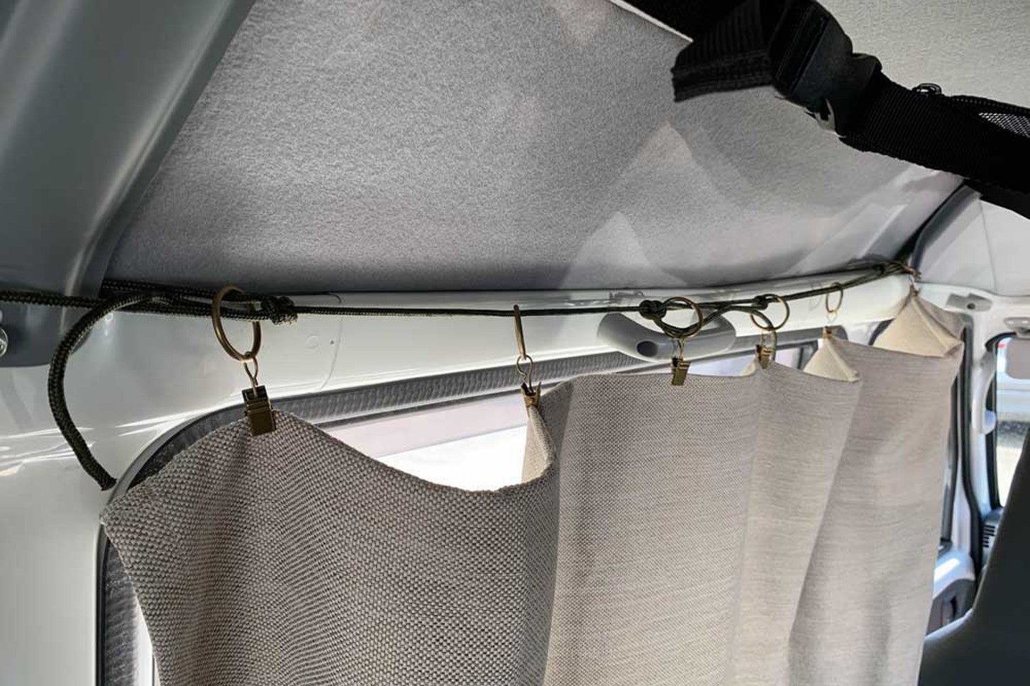 自在結びでガイロープを固定