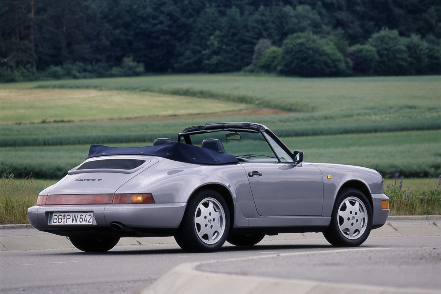 911カレラ4カブリオレ（964型／3代目）｜911 Carerra 4 Cabriolet (type 964)