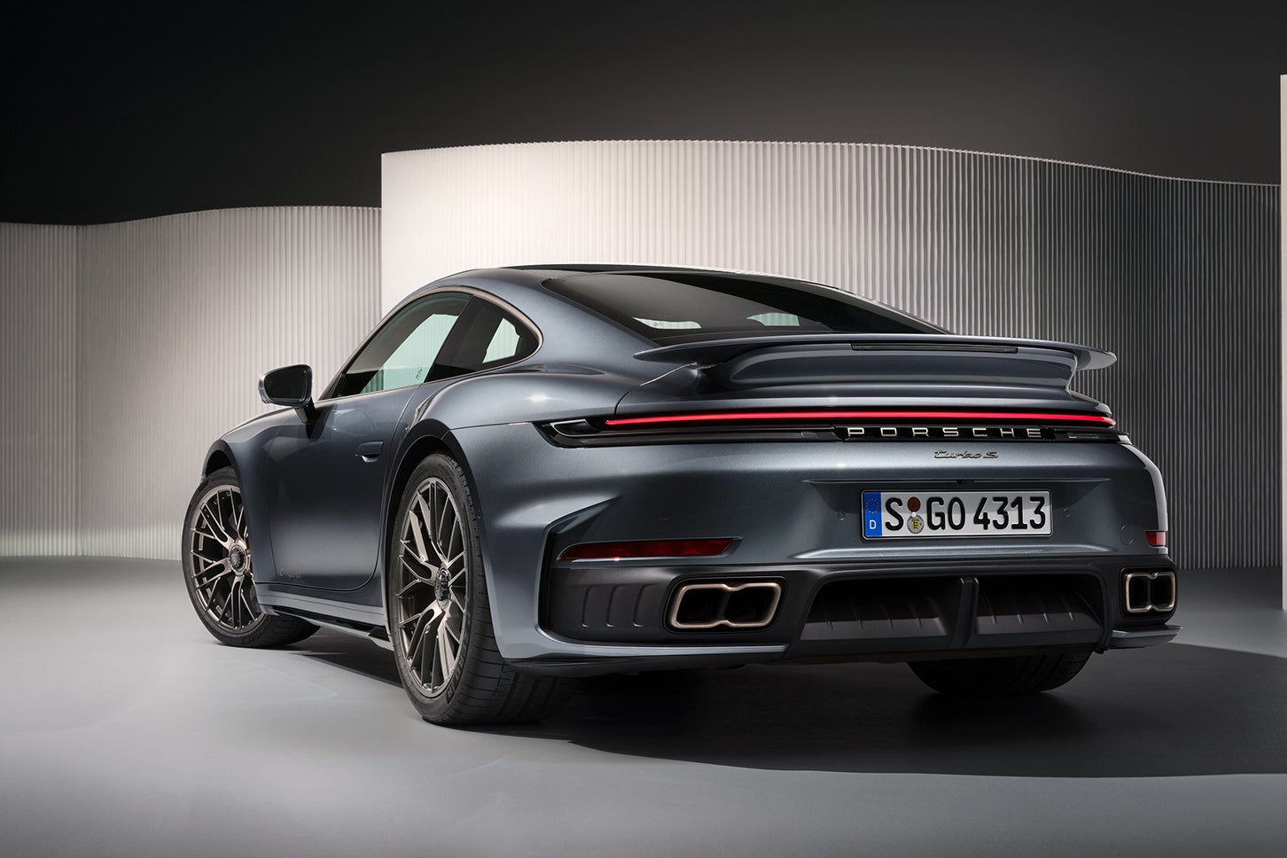 911ターボS（992.2型／8代目後期）｜911 Turbo S (type 992.2)
