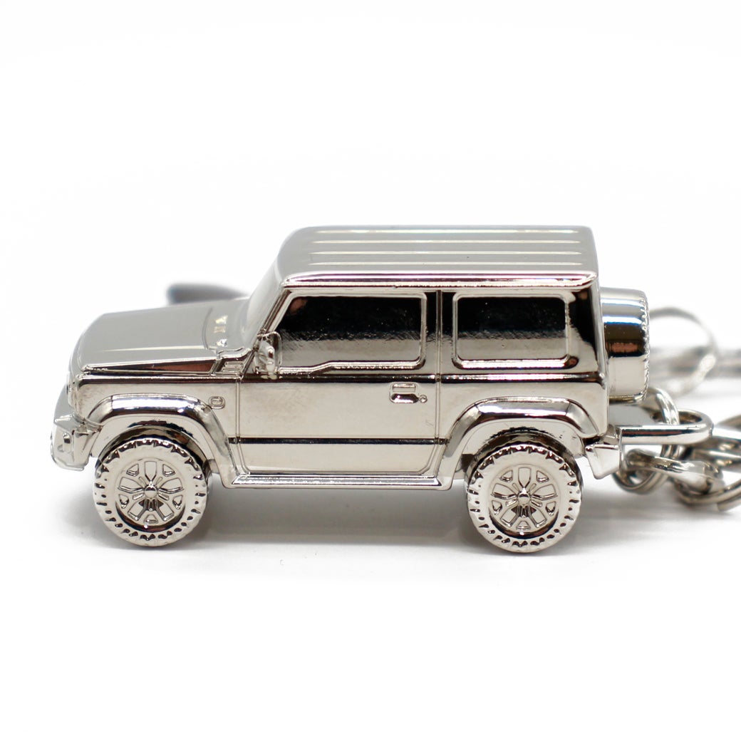 スズキ ジムニーシエラ クロームメッキキーチェーン。