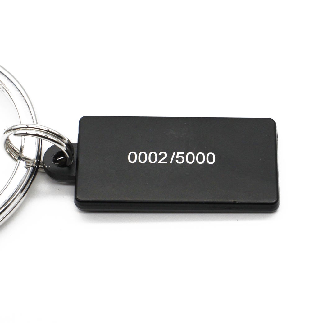 スズキ ジムニーシエラ クロームメッキキーチェーン。