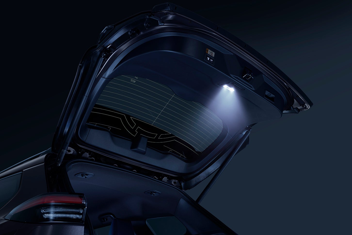 スバル・トレイルシーカー｜LEDバックドアランプ