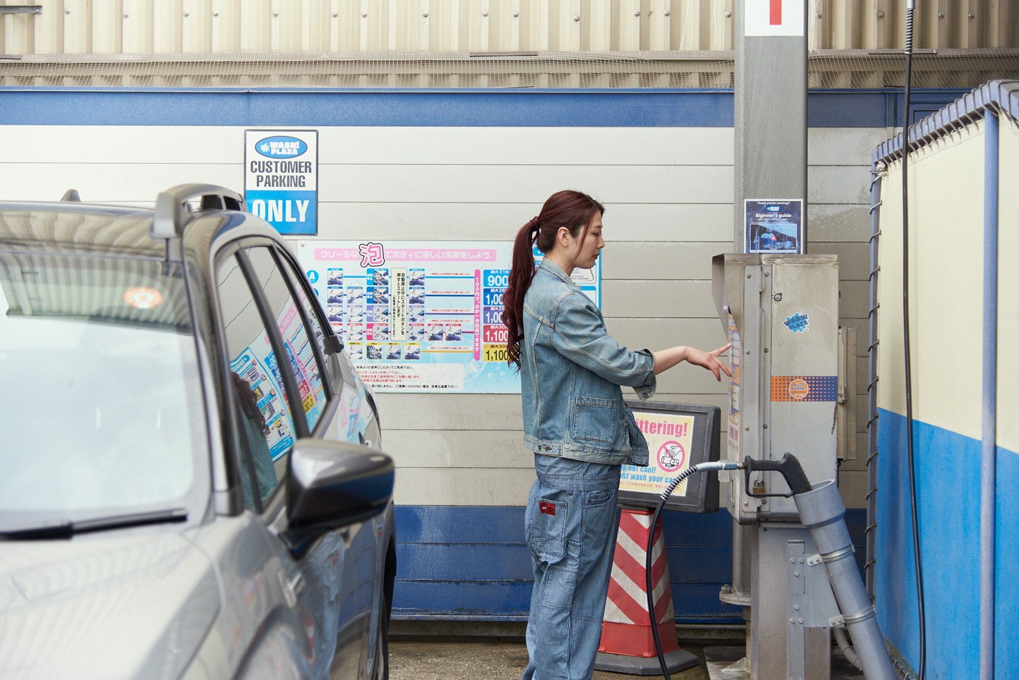 高圧洗浄機だって、最初は緊張とワクワク。はじめて触れる道具って、それだけで楽しい。