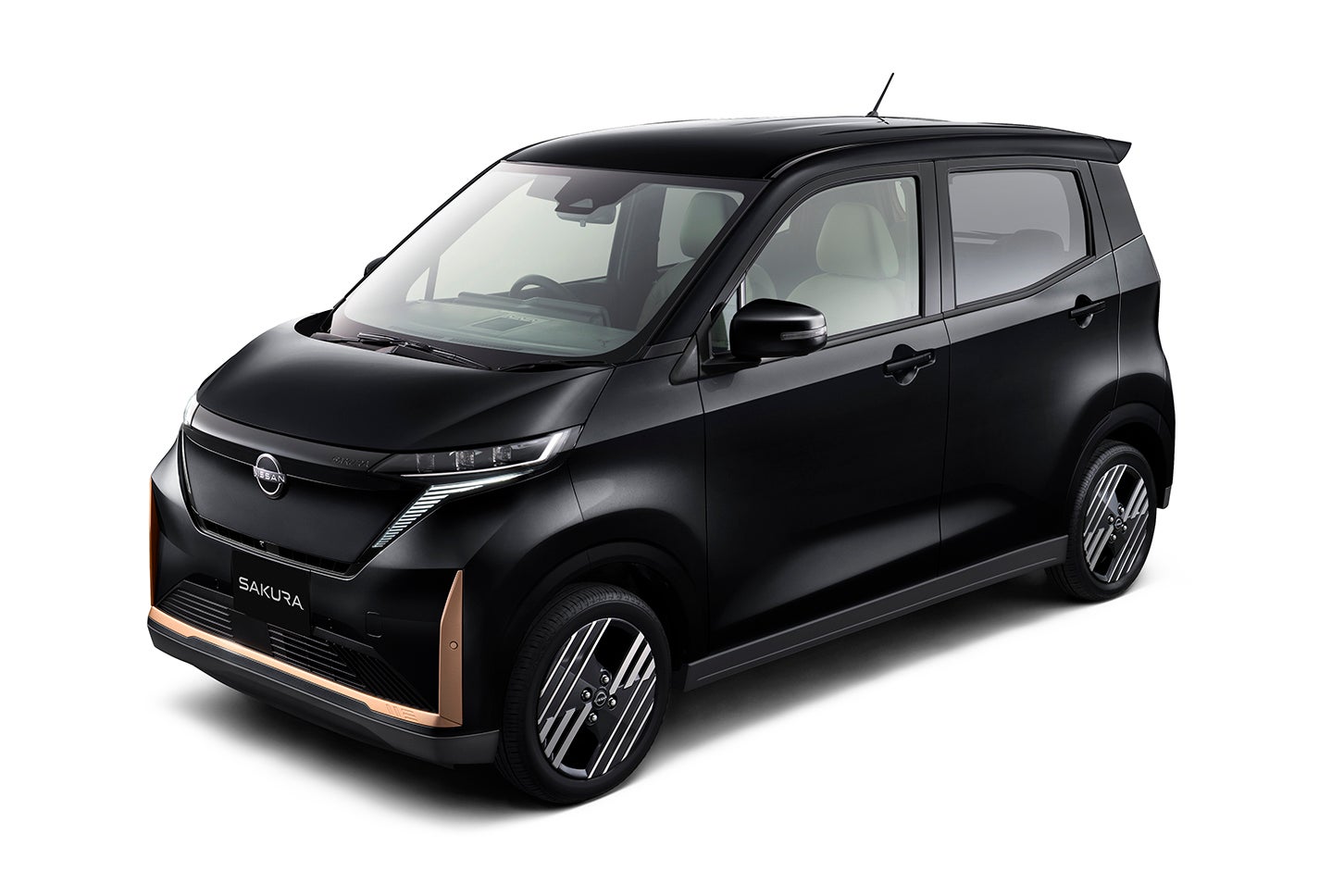 日産サクラ G｜ボディカラー：ブラック