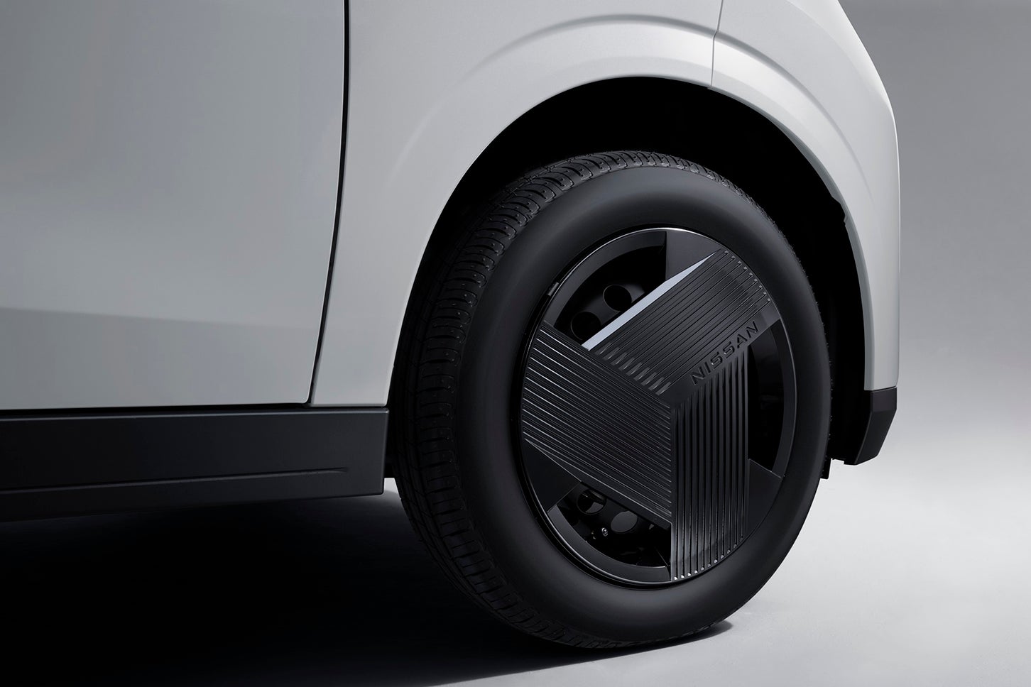 日産サクラ S｜155/65R14 75Sタイヤ&14インチフルホイールカバー