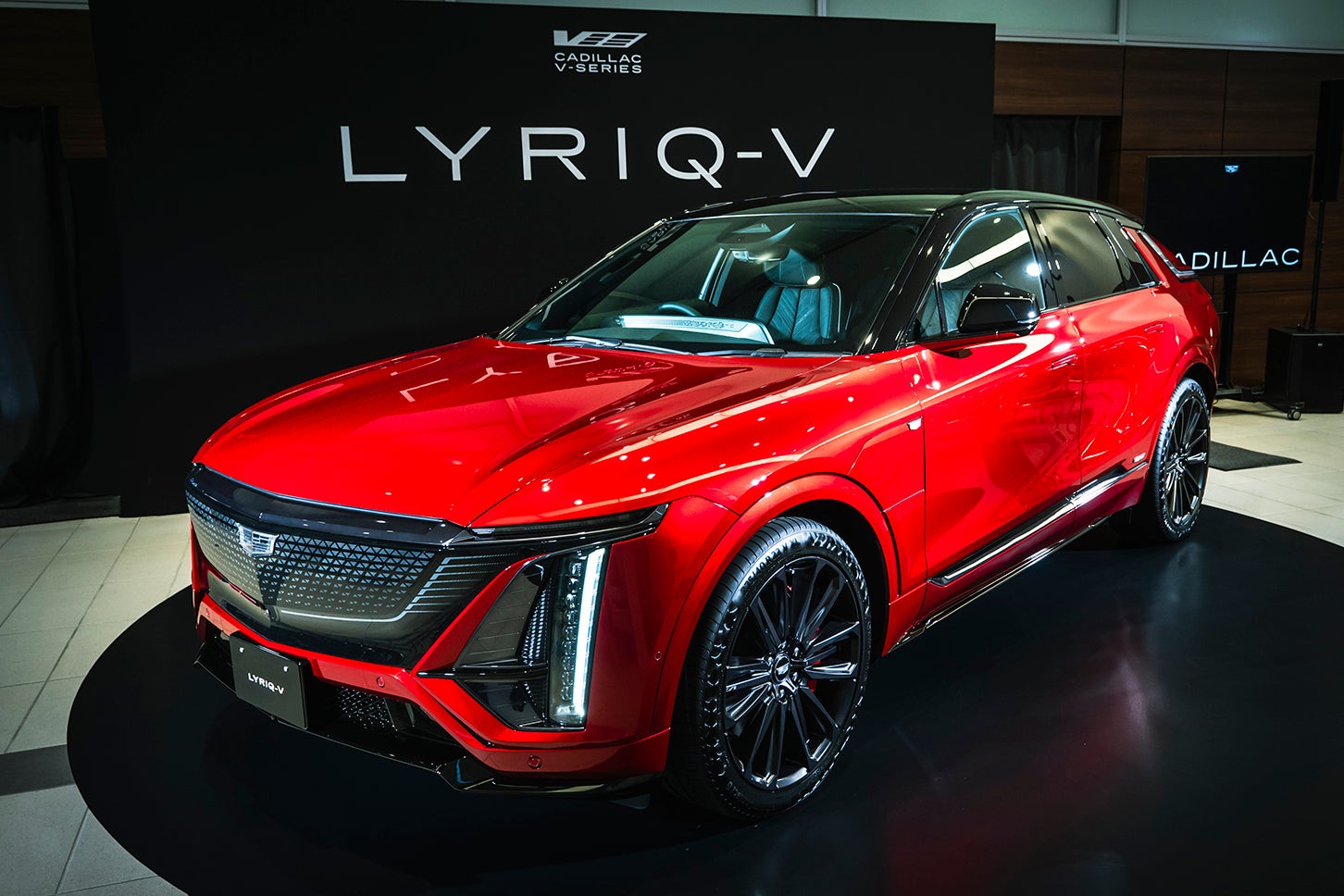 キャデラック・リリックV｜Cadillac Lyriq V