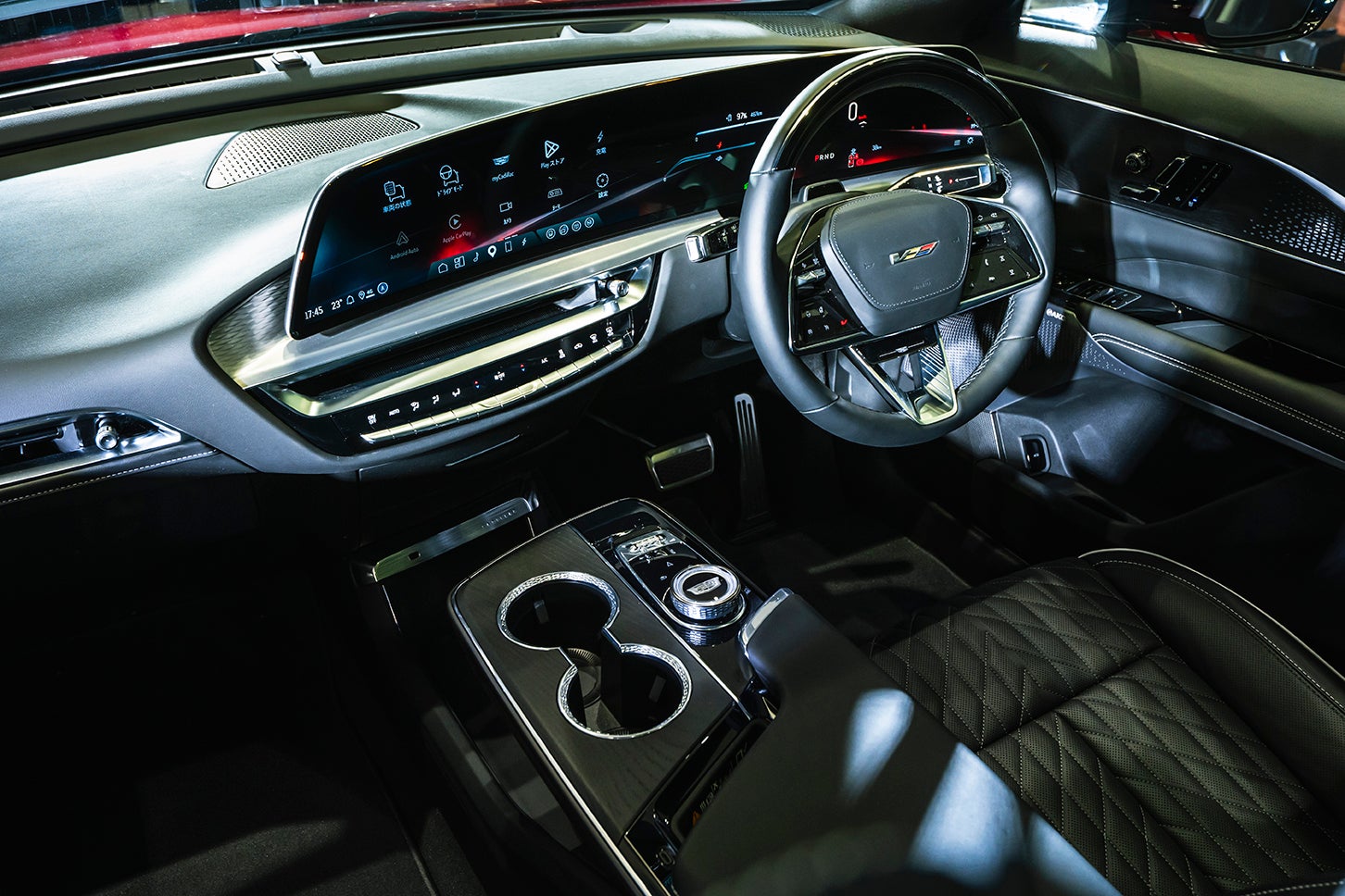 キャデラック・リリックV｜Cadillac Lyriq V