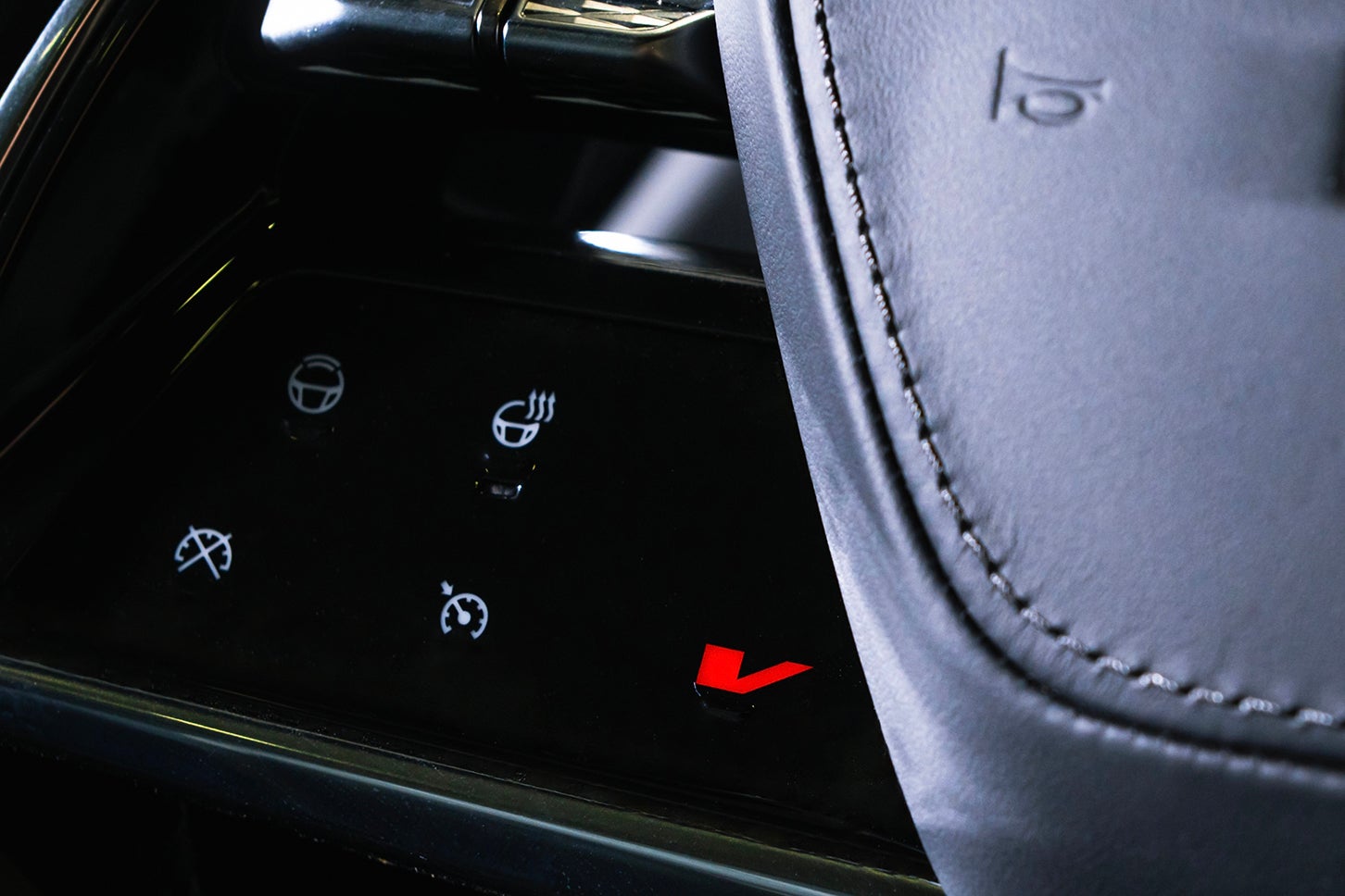 キャデラック・リリックV｜Cadillac Lyriq V