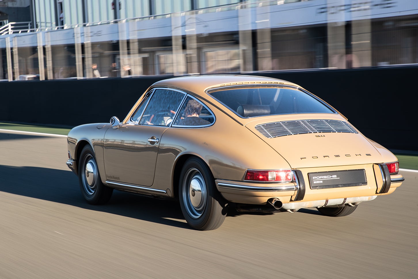 901型ポルシェ911 2.0（初代）｜Porsche 911 2.0(type 901)