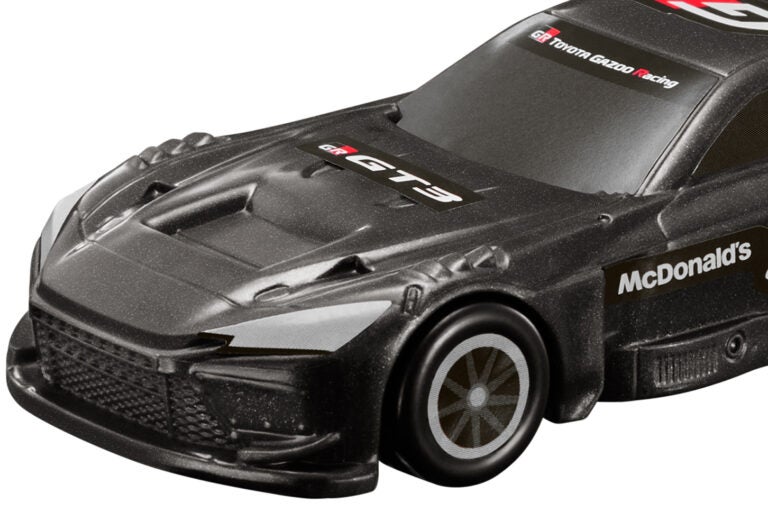 ハッピーセット「トミカ」第1弾にラインナップされている「GR GT3」