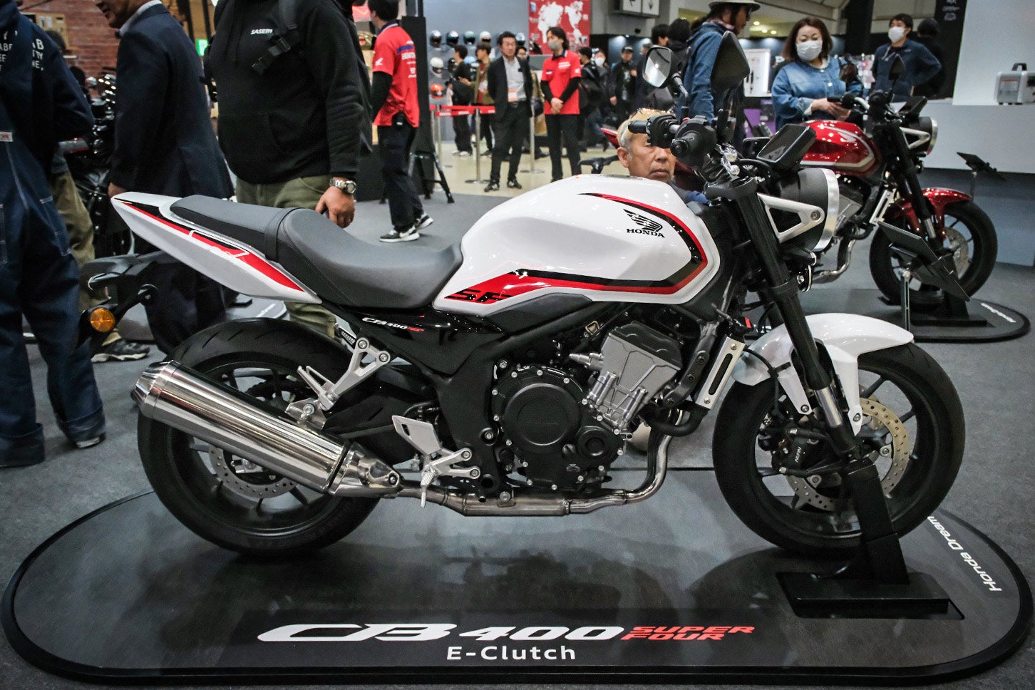 ホンダ CB400スーパーフォア E-クラッチコンセプト｜Honda CB400 SUPER FOUR E-Clutch Concept