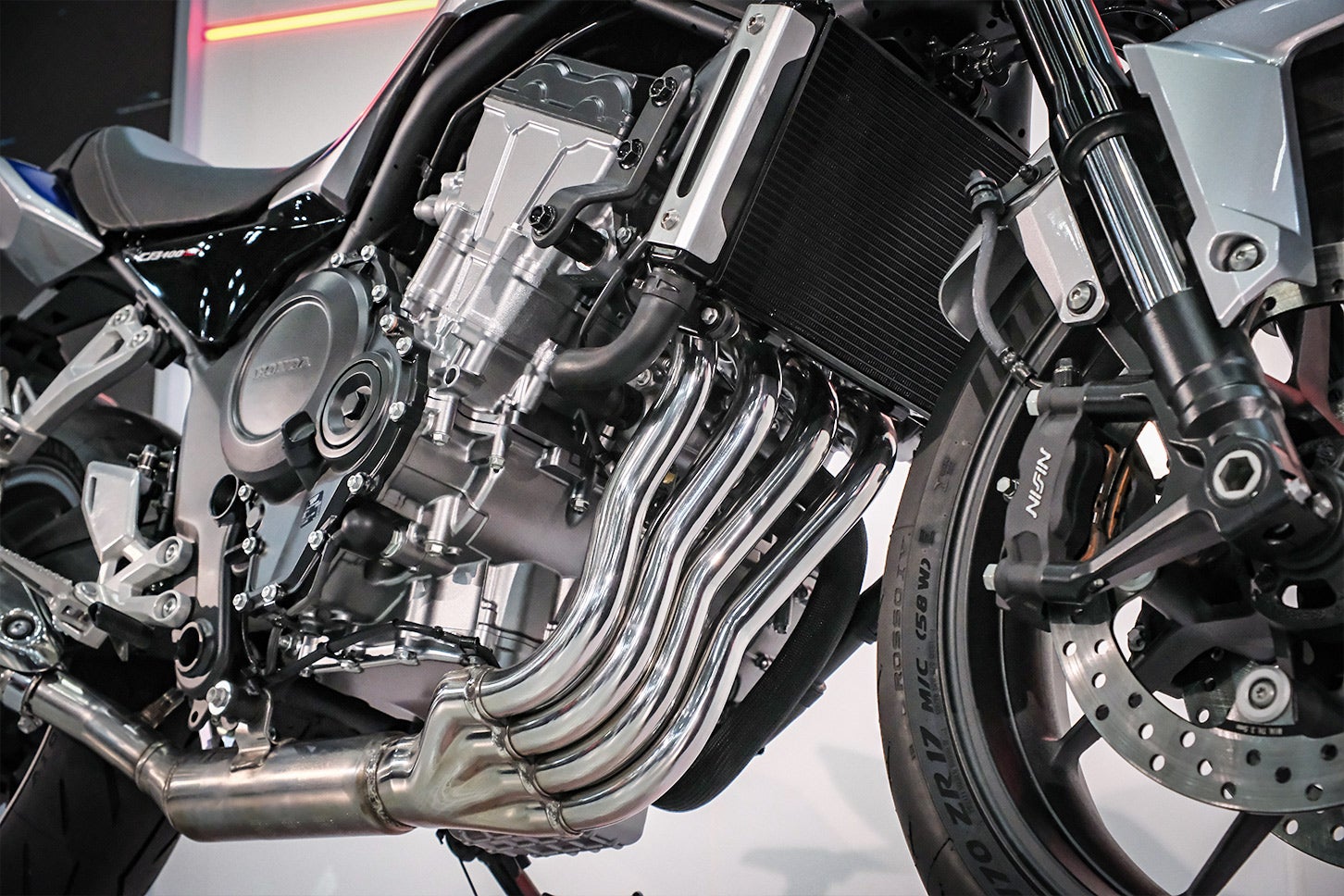 ホンダ CB400スーパーフォア E-クラッチコンセプト｜Honda CB400 SUPER FOUR E-Clutch Concept