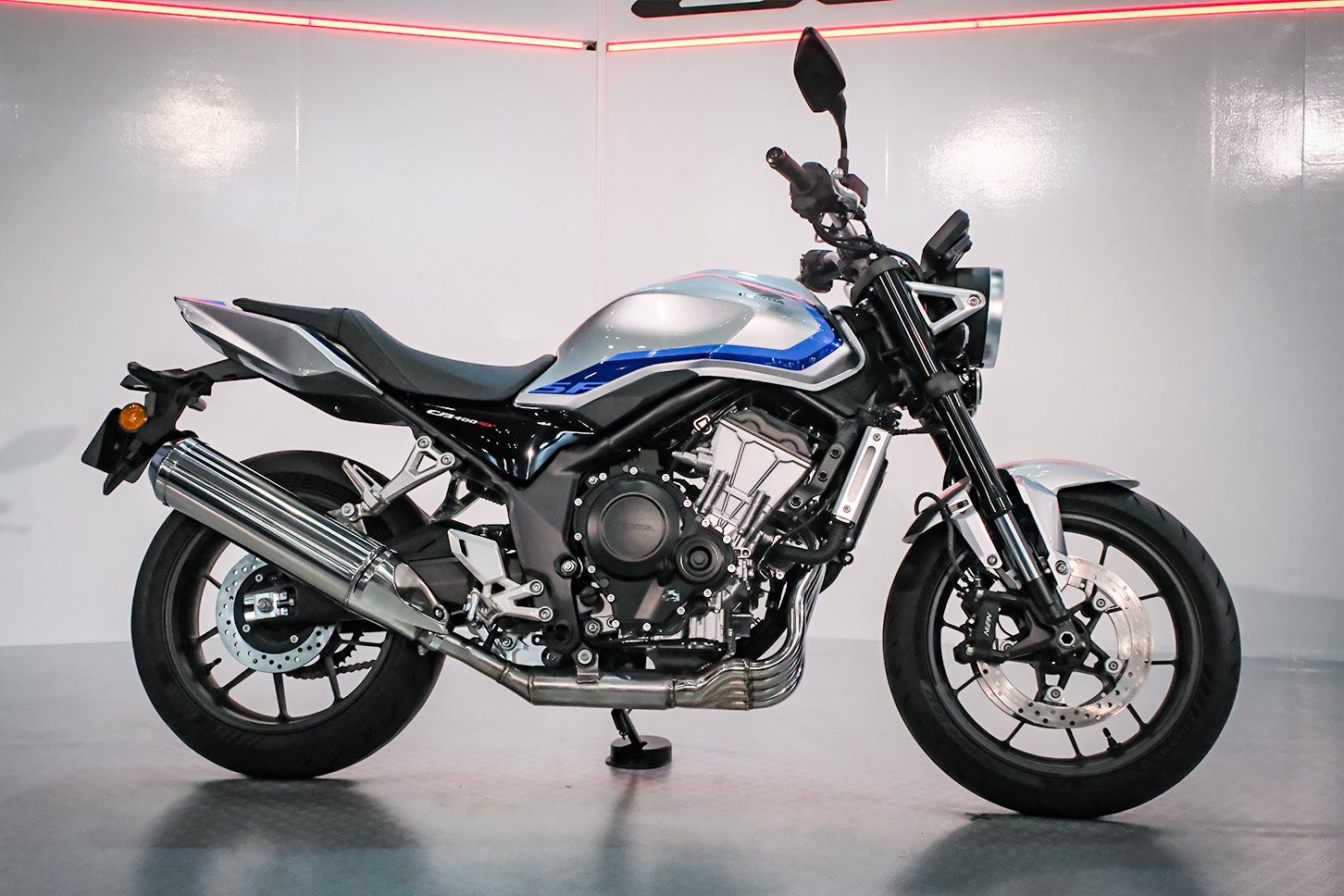 ホンダ CB400スーパーフォア E-クラッチコンセプト｜Honda CB400 SUPER FOUR E-Clutch Concept