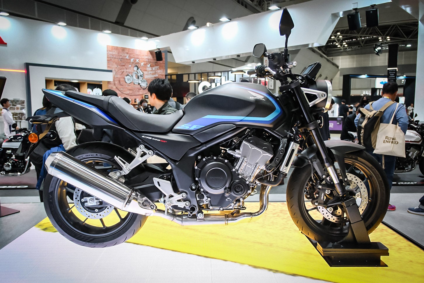 ホンダ CB400スーパーフォア E-クラッチコンセプト｜Honda CB400 SUPER FOUR E-Clutch Concept