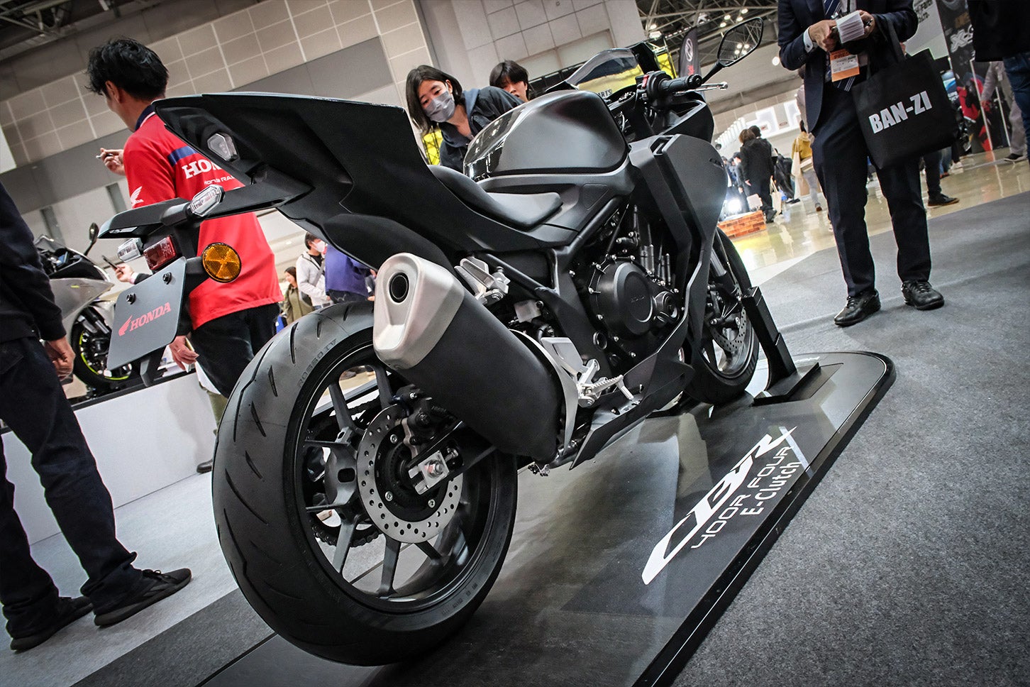 ホンダ CBR400Rフォア E-クラッチコンセプト｜Honda CBR400 FOUR E-Clutch Concept