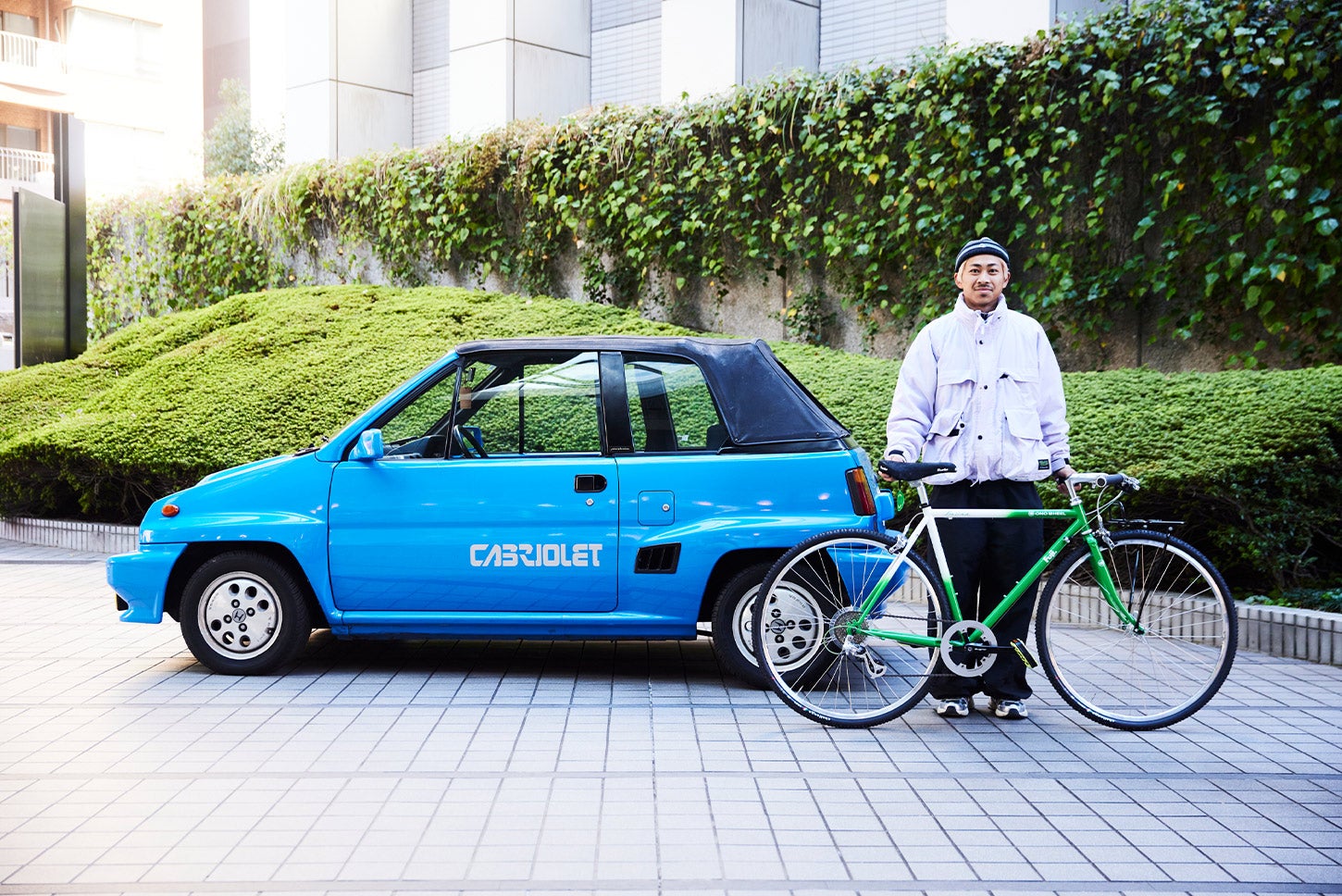 ホンダ・シティ カブリオレと、オーナーの小野さん