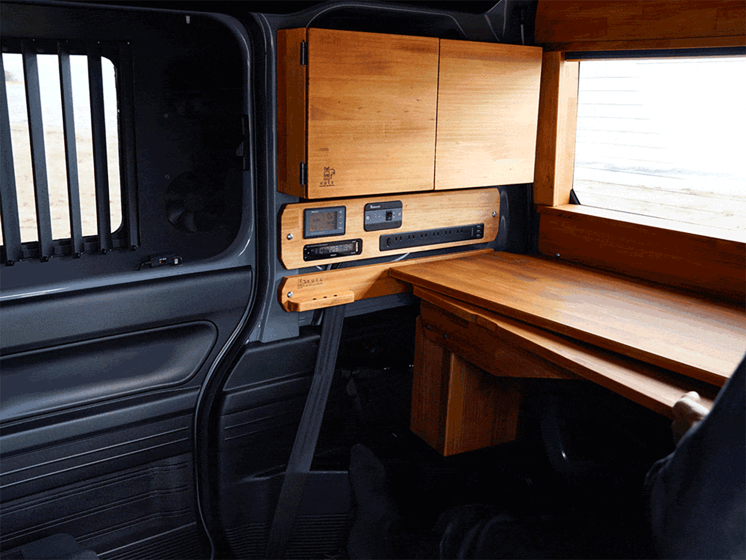 軽バンにキッチン!? 休憩時間さん（Honda N-VAN）