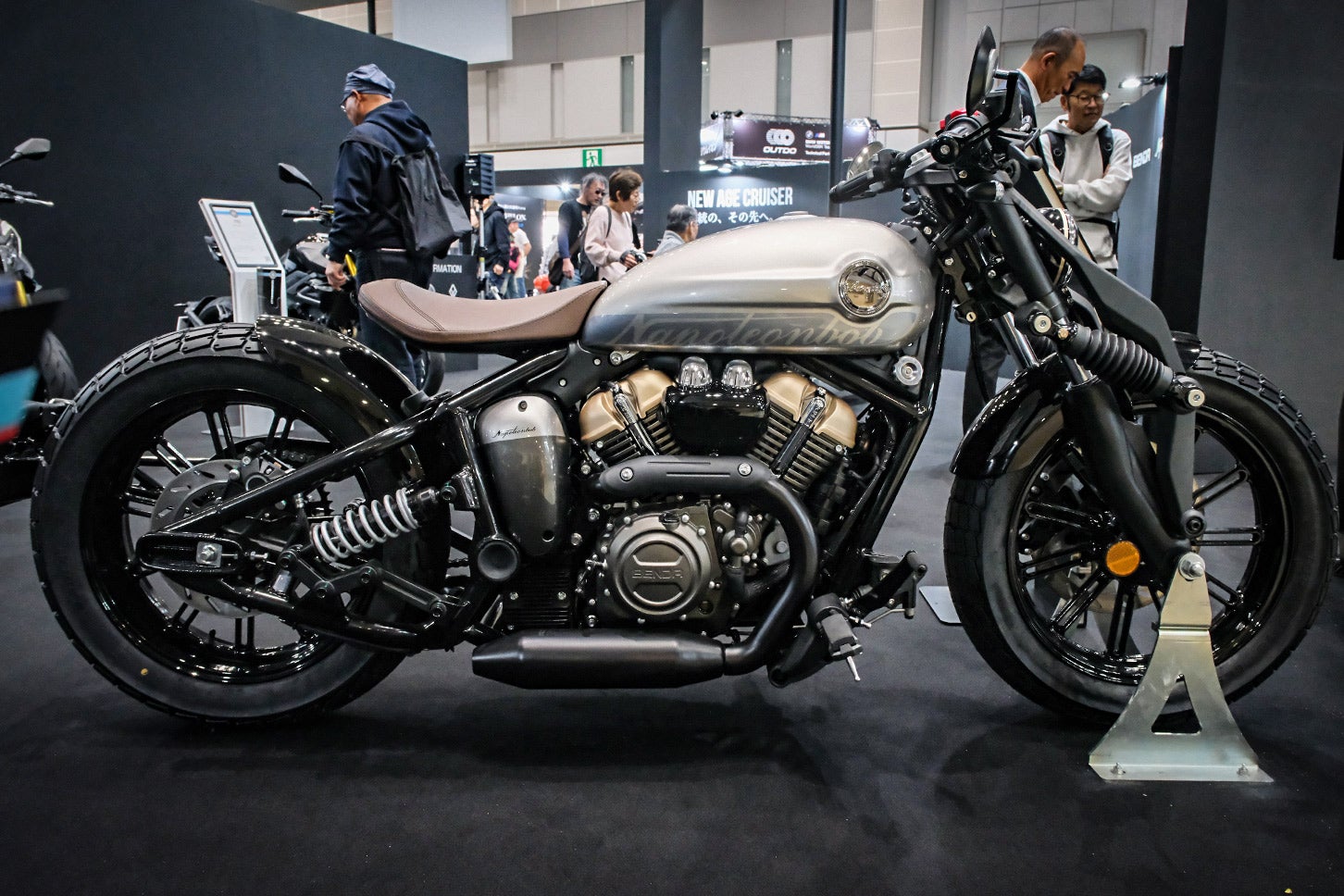 ベンダ ナポレオンボブ250｜Benda Napoleon Bob 250