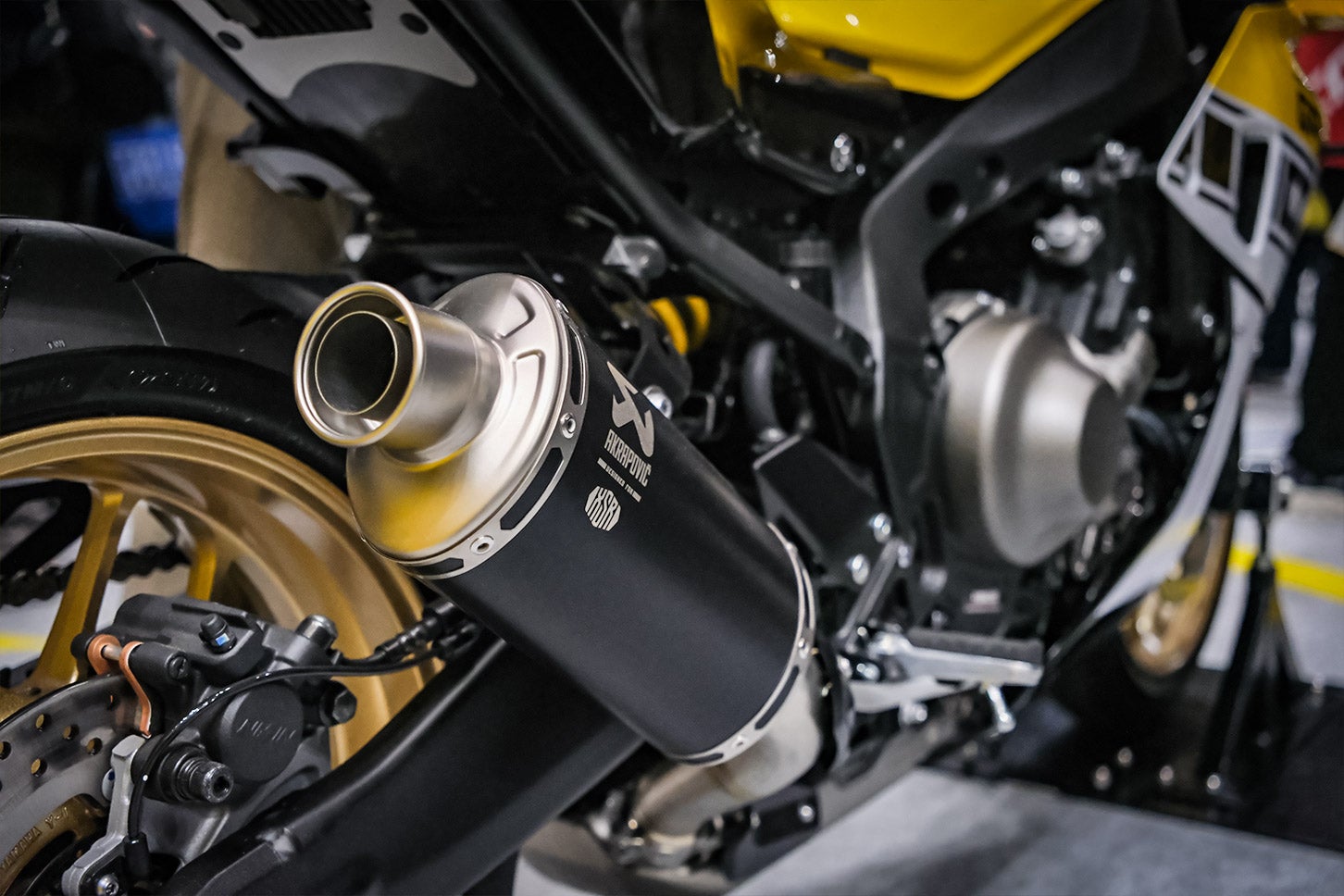 ヤマハ XSR900GP（アクセサリー装着仕様）｜Yamaha XSR 900 GP