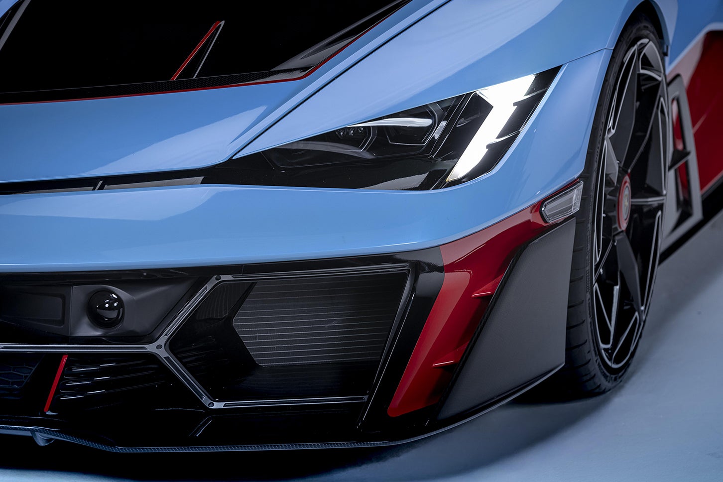 ランボルギーニ・フェノメノ・ロードスター｜Lamborghini Fenomeno Roadster