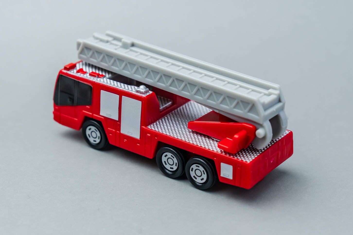 ハッピーセット「トミカ」日野はしご付消防車（モリタ・スーパージャイロラダー）