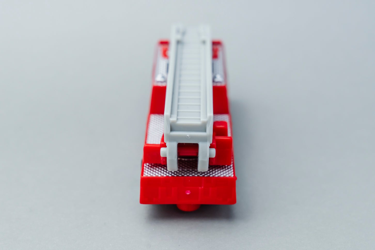 ハッピーセット「トミカ」日野はしご付消防車（モリタ・スーパージャイロラダー）