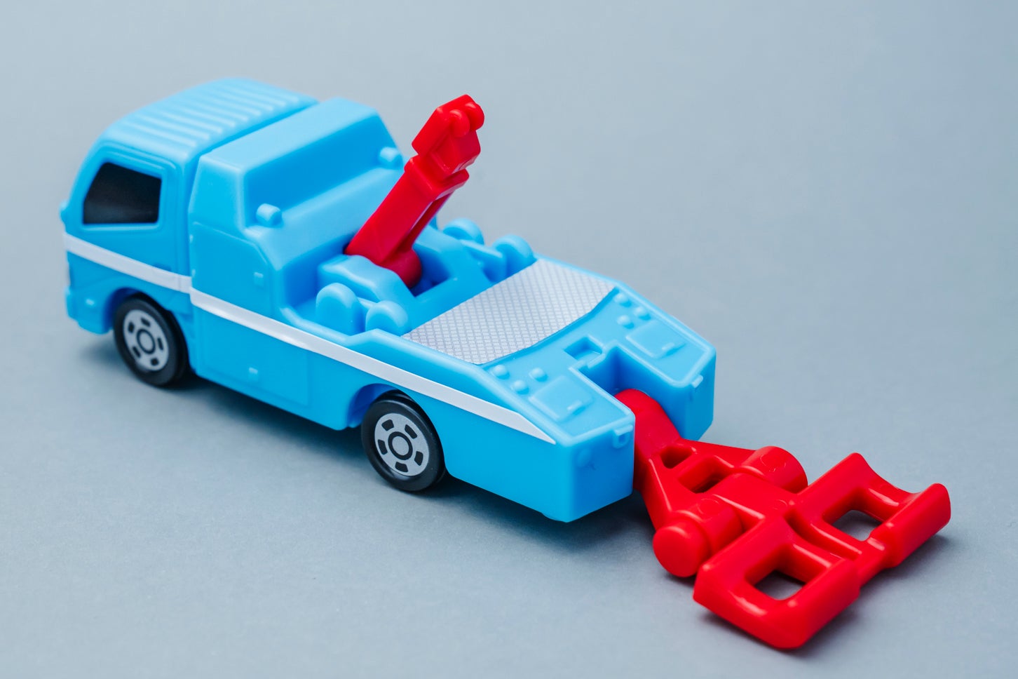 ハッピーセット「トミカ」トヨタ ダイナ レッカー車