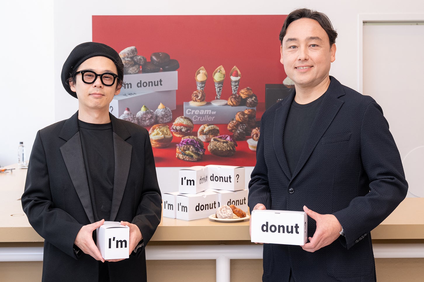 Mercedes-Benz Studio Tokyo｜peace putの平子良太オーナーシェフ（写真左）とメルセデス・ベンツ日本のゲルティンガー 剛社長兼CEO