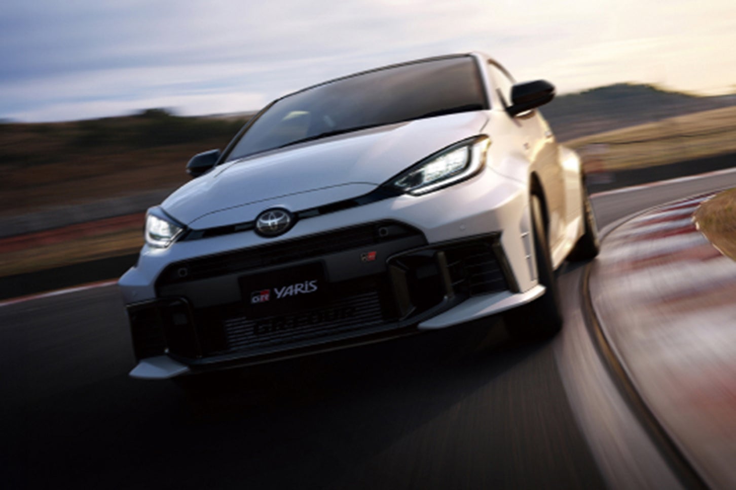 GRヤリス／GRカローラ・パフォーマンスソフトウエア”サーキット”｜GR Yaris/GR Corolla Performance Software“CIRCUIT”
