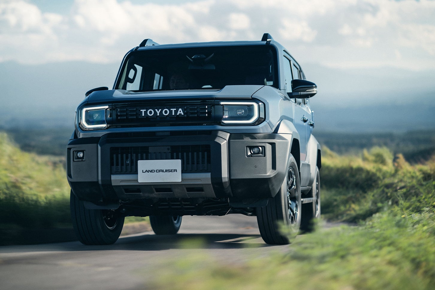 トヨタ・ランドクルーザーFJ VX｜Toyota Land Cruiser FJ VX