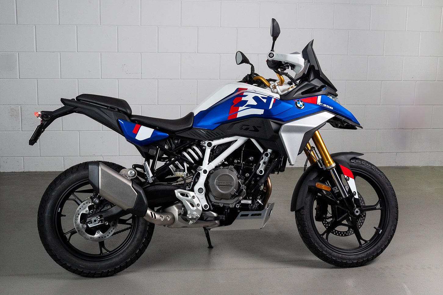 BMW F 450 GS GSトロフィー（カラー：レーシング・ブルー・メタリック）