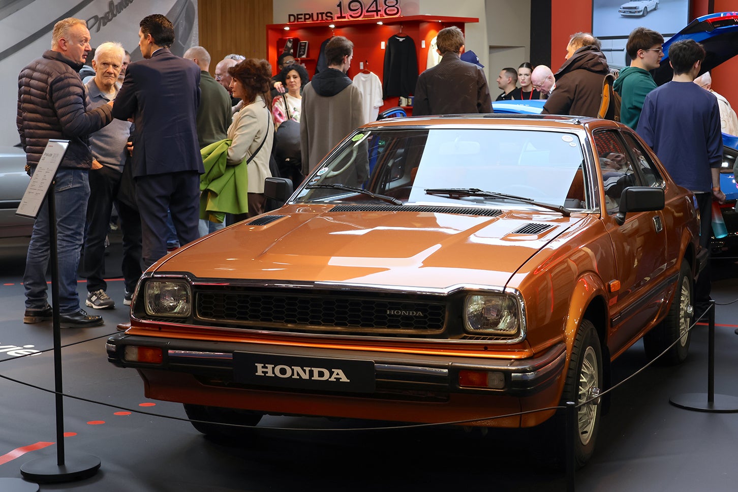 日本ブランドではホンダが久々に復帰。フランスにある愛好家クラブの協力を得て、初代（写真）をはじめ3台の「プレリュード」を展示した。