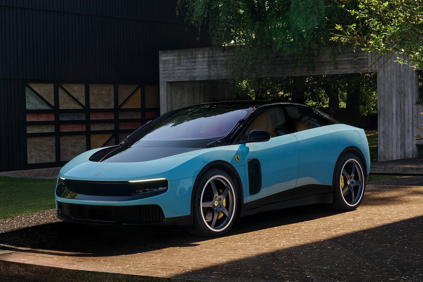 フェラーリ・ルーチェ｜Ferrari Luce