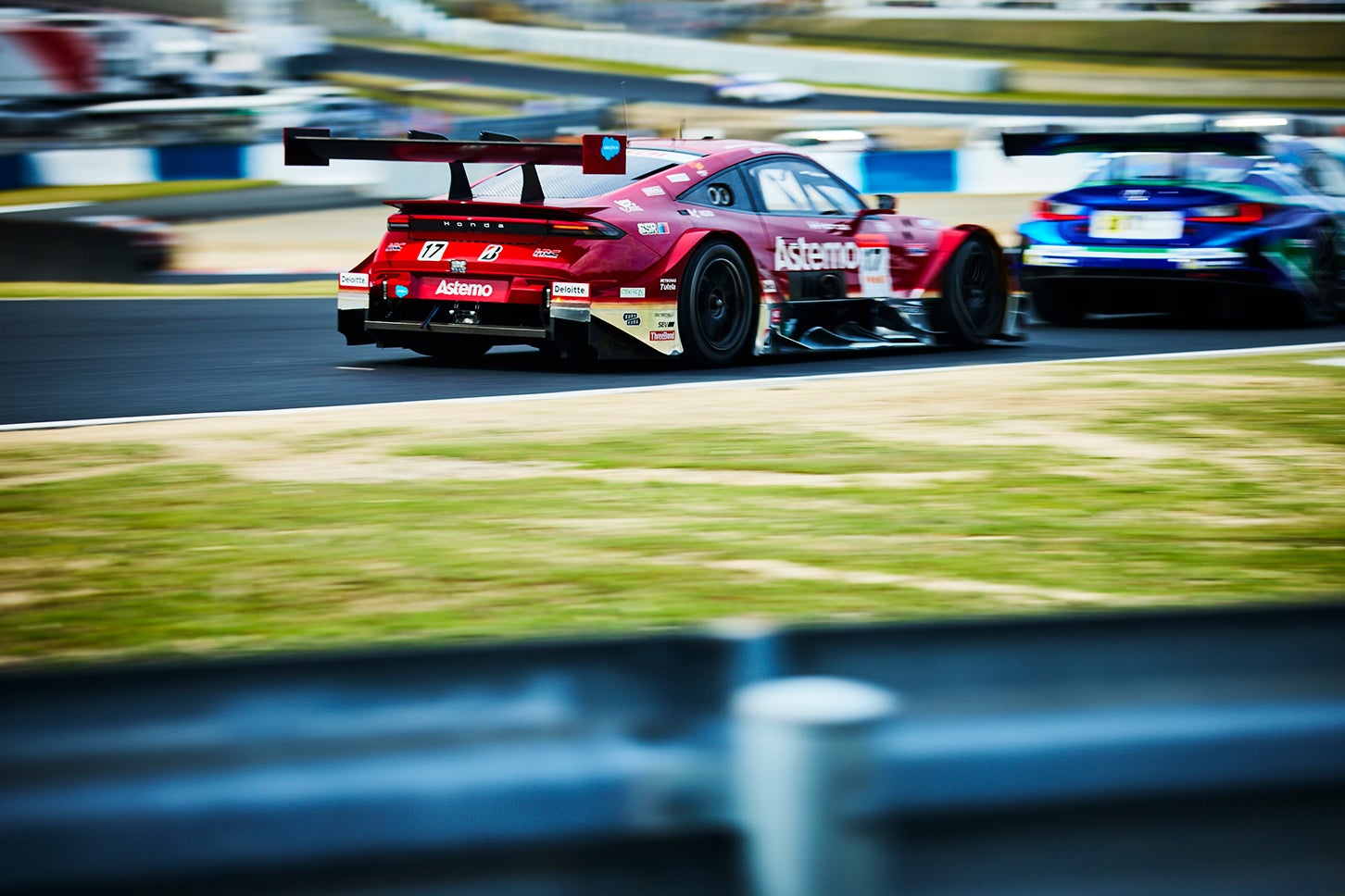 17号車、Astemo HRC PRELUDE-GTはプレリュード勢としては3番手、GT500全体では10位でポイントの獲得に成功した。予選が4番手と好調だっただけに、今後さらなるポジションアップも可能だろう。